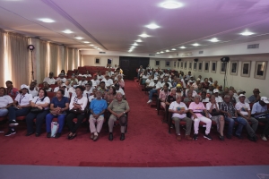 CONAPE orienta sobre la Ley de Protección al Adulto Mayor en la Feria Internacional del Libro 2025