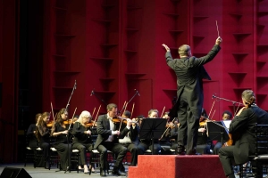 &quot;Lazos de Hermandad&quot; une la música de Beethoven y el merengue típico