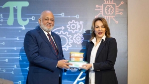 Cultura dona equipos tecnológicos al MINERD para capacitar a docentes en diversas ramas del saber