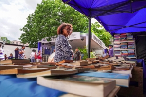 Un domingo para toda la familia en la Feria Internacional del Libro Santo Domingo 2022