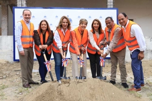 Ministra de Cultura deja oficialmente iniciados los trabajos de construcción de la Escuela de Bellas Artes de Puerto Plata