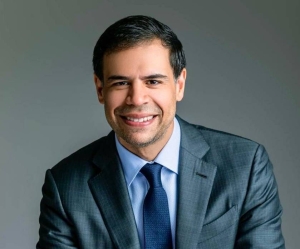 Roberto Ángel Salcedo es designado nuevo ministro de Cultura