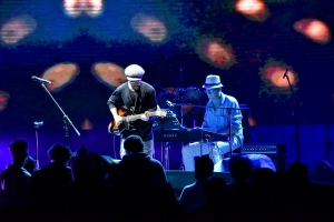 La música joven alternativa sigue reinando en la Feria del Libro