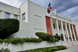 Dirección de Cultura Dominicana en el Exterior promoverá la identidad nacional en el extranjero