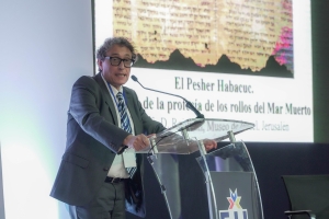 Adolfo Roitman presenta en la Feria del Libro obra sobre la clave de la profecía de los rollos del mar Muerto