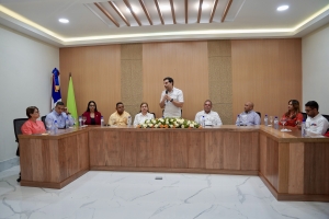 Ministro de Cultura fortalece vínculos con el sector cultural de Constanza