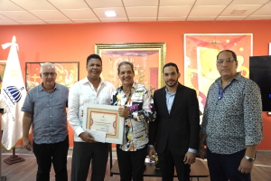 Cultura entrega premios Felipe Abreu al Mérito del Carnaval Dominicano y Luis Días de Música del Carnaval Dominicano