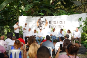 Roberto Ángel Salcedo visita Tamboril, Villa Vásquez y Esperanza